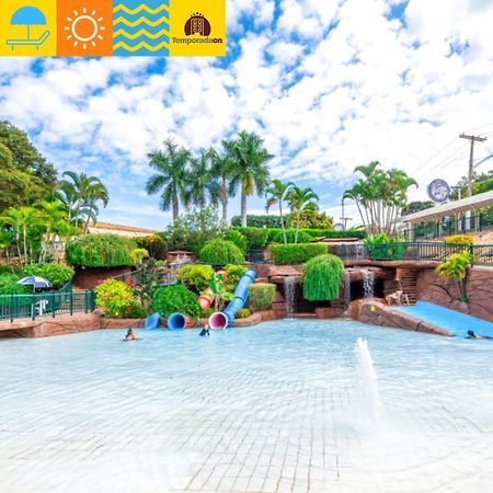 Piazza Com Acesso Ao Acqua Park Aparthotel Калдас Новас Екстериор снимка